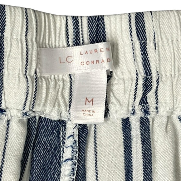 LC Lauren Conrad Blue and White Striped Capris - Picture 3 of 9